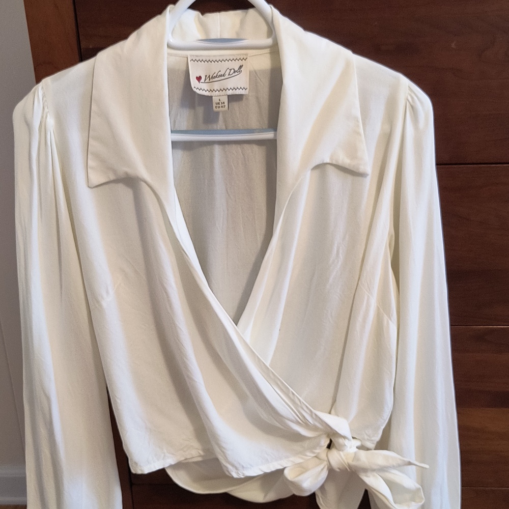 Weekend Doll Grace Wrap Blouse In Ivory, Size UK 14/Large